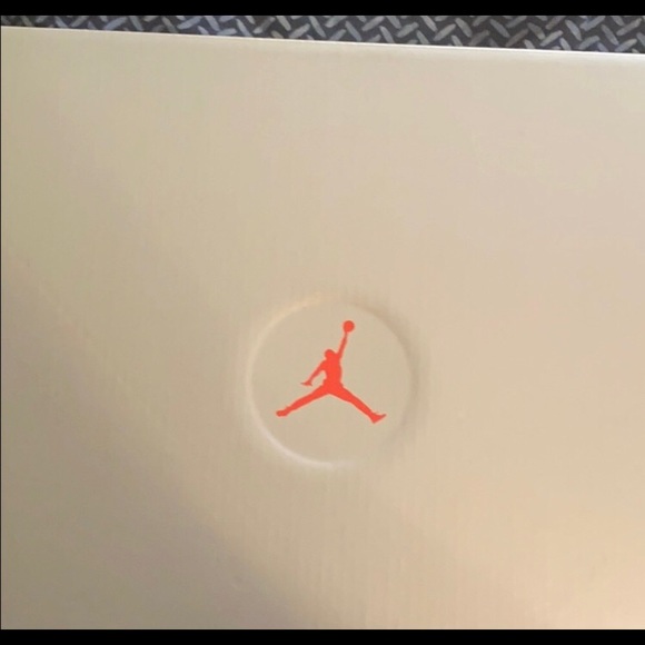 Air Jordan 13 Size 10.5 Mens - Picture 3 of 4